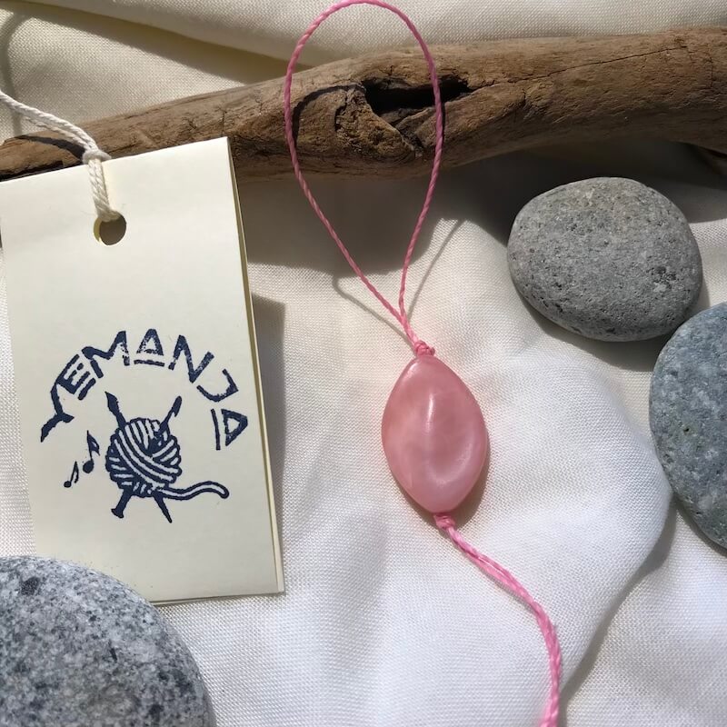 Hand decoration, pink thread / pink